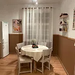 Valhalla Holiday home *